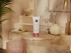 The Ritual of Sakura Recovery Hand Balm